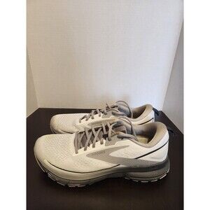 Size 10.5 - Brooks Trace 3 White Ebony